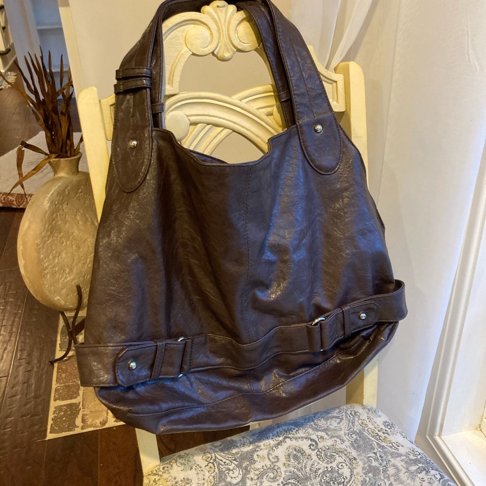 Used once Large large shoulder bag & bracelet